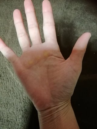 手相占い師目指して勉強中なんですけど