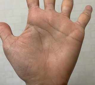 手相占い師目指して勉強中なんですけど