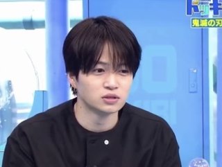 sexyzoneの菊池風磨が物を落とす動画を