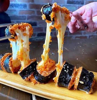 【悲報】韓国紙「海苔巻きはもうSushiではない…欧州で韓国料理ブーム」 → 大嘘とバレる