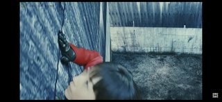 高岡早紀『リカ』パワーアップして映画化　宙を舞い、壁を登る！　強烈予告解禁