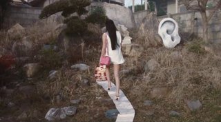 キムタクの次女Ｋｏｋｉ，が着物の帯の上を歩く動画で物議「日本文化を冒とく」