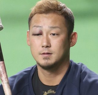日本ハム中田翔ブチ切れバット折った