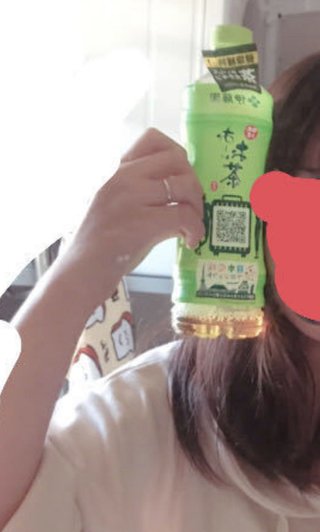 顔デカすぎて泣きたい。ティッシュ箱と比較