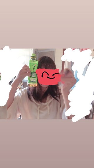 日本人女性で、小顔といわれるにはタテ18センチ以下、ヨコ16センチ以下が最低ラインです。