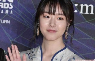 唐田えりか、休刊の『日本カメラ』連載最終回で綴った強烈な「匂わせポエム」