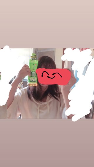 日本人女性で、小顔といわれるにはタテ18センチ以下、ヨコ16センチ以下が最低ラインです。