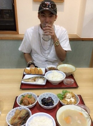 【上原さくらと上原さくらの旦那】