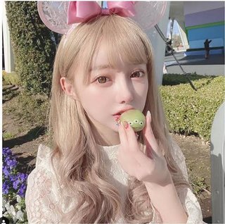 望月めるさんが死去 訃報は「事実」