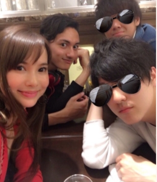 【上原さくらと上原さくらの旦那】