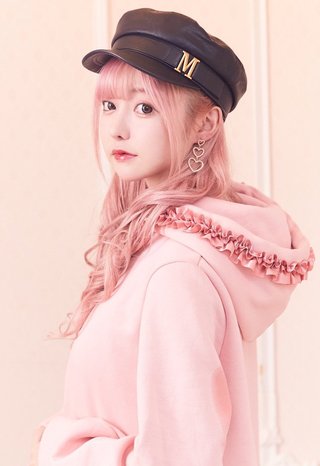 アイドルの望月めるさんが死去　家族がツイッターで報告