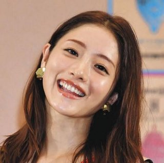 石原さとみのショートヘアどうですか