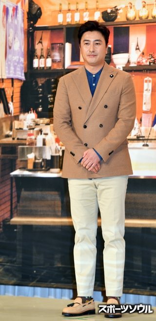 昔、すんごいイケメンな韓国人サッカー選手がいたんだけど
