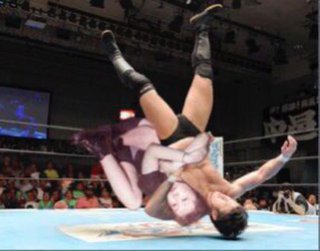 超人気YouTuber31名が緊急事態宣言下に“自粛破りの大パーティ”「深夜3時まで泥酔カラオケ