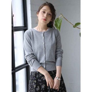 ワンピースの上に羽織る物…