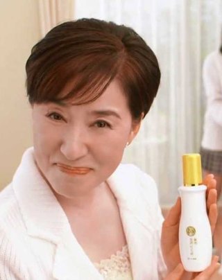 NEW    松居一代様を斬る