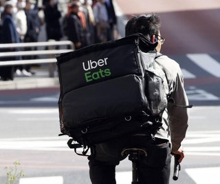 ウーバーイーツ､不法残留の外国人に配達させていた疑いで書類送検