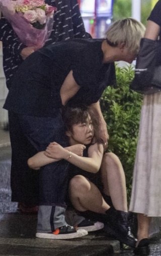 超人気YouTuber31名が緊急事態宣言下に“自粛破りの大パーティ”「深夜3時まで泥酔カラオケ