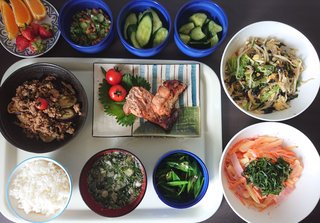 今日のお昼ご飯