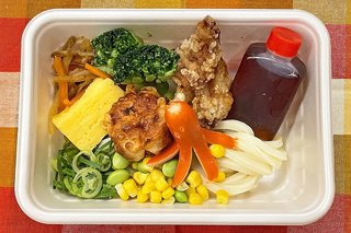 丸亀製麺の「丸亀こどもうどん弁当」は、おとなも大満足な贅沢弁当でした    