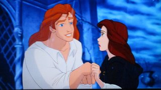 美女と野獣ってどういう経緯で同居したんだっけ