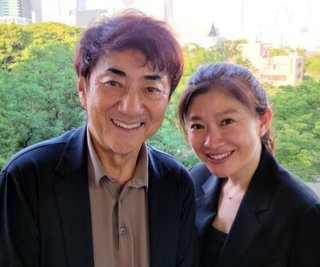 篠原涼子もう子供の世話しなくていいんだ。羨ましい。