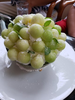 &#x{11:F8E2};なんでもいｰから&#x{11:F8E2};