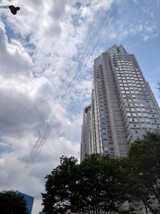 &#x{11:F8E2};なんでもいｰから&#x{11:F8E2};