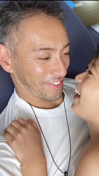 海老蔵 ずっと坊主だったのにどうして髪の毛伸ばしだしたの？