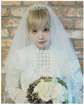 「レアですね」益若つばさ、ウエディングドレス姿披露「可愛すぎて気絶した」「めちゃくちゃ美しい」