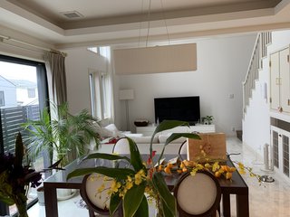 夢の注文住宅　いざ建ったらリビングに一切太陽の光が入らない