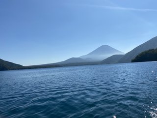 &#x{11:F8E2};なんでもいｰから&#x{11:F8E2};