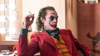 京王線、男が刃物を振り回して火をつけたか？