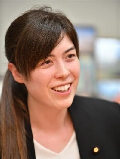 岸田政権、留学生の技術研究を許可制に　留学生を通じ重要技術が国外に流出するのを防止するため