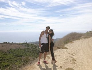 吉田栄作、内山理名が結婚発表　約3年半交際実らせ…「笑顔の絶えない人生を共に歩んで行きたい」