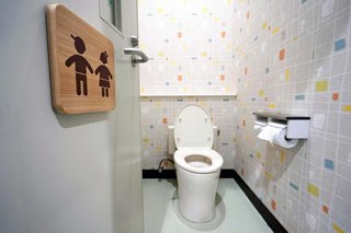 小学校「フェミうるせーしトイレは男女一緒にします！ハイ男女平等！」【LGBT】