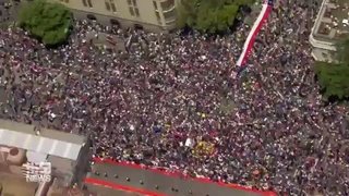 うわ、今週の豪ビクトリア州メルボルンのワクチン反対デモ参加者は100万人