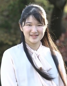 眞子さん･佳子さまの”ティアラ報道”に宮内庁長官が苦言