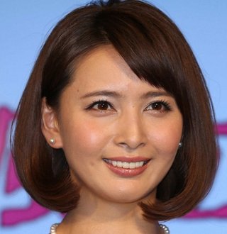 加藤夏希　神田沙也加さんとの2S掲載し追悼