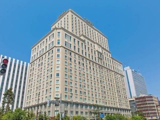 神田沙也加さん急死　ホテル高層階から転落