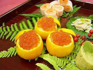 おせち  イクラの金柑詰め