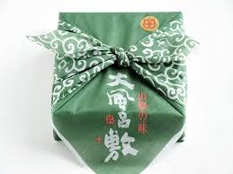 信玄餅極はモナカ入り