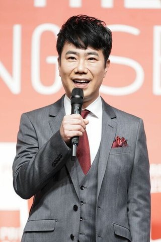 「新婚さんいらっしゃい！」２代目司会に藤井隆 ３月勇退・桂文枝の後任へ