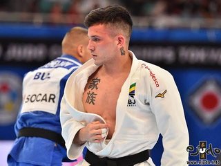 入れ墨してる人がいないスポーツって何？