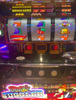 暇だから初日の出を見に行こうかな(´･ｪ･｀)