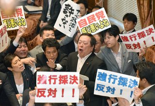 立憲民主党「野党は批判ばかりって日本人は叩くけど､野党を批判しても世の中は良くなりません(笑)」