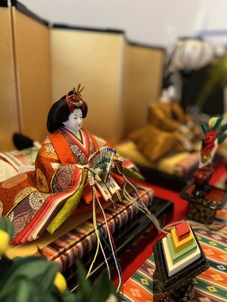 &#x{11:F8E2};なんでもいｰから&#x{11:F8E2};