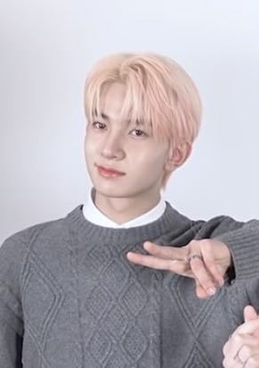 ENHYPEN エナイプン