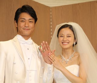 中越典子と結婚した俳優最近見なくない？