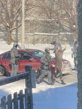 独裁のカナダ戒厳令！反体制派はテロリスト扱いして逮捕